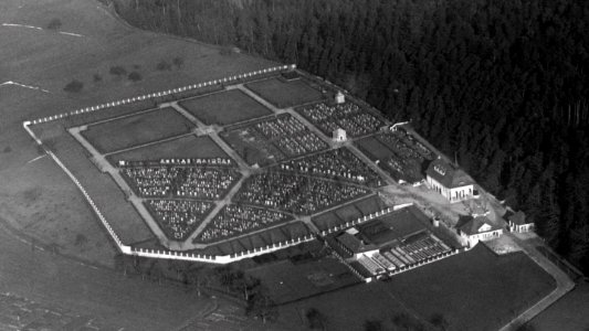 ETH-BIB-Winterthur, Friedhof Rosenberg aus 400 m-Inlandflüge-LBS MH01-004023 Ausschnitt