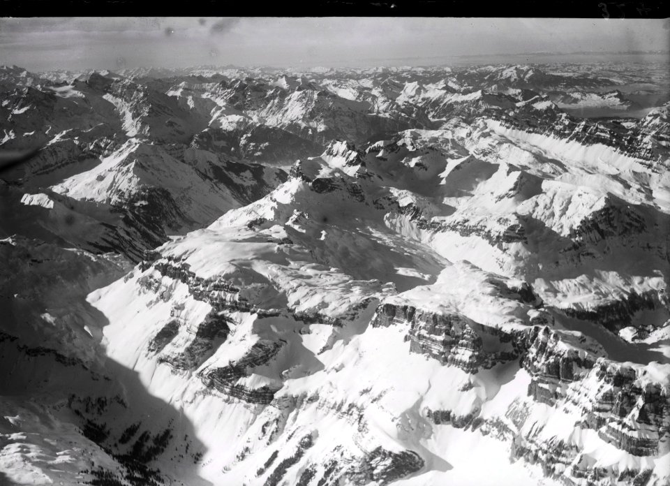 ETH-BIB-Windgälle, Klausenpassgebiet v. N. O. aus 3800 m-Inlandflüge-LBS MH01-000324