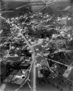 ETH-BIB-Winterthur-Seen v. S. aus 200 m-Inlandflüge-LBS MH01-002613 croppedandcorrected