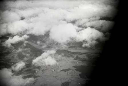 ETH-BIB-Wolken-Aufnahmen-Inlandflüge-LBS MH05-90-42