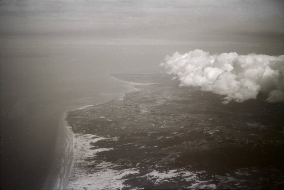 ETH-BIB-Wolken-Aufnahmen-Inlandflüge-LBS MH05-90-26