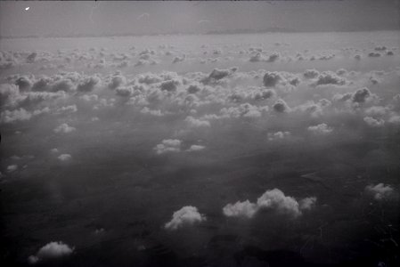 ETH-BIB-Wolken-Aufnahmen-Inlandflüge-LBS MH05-90-76