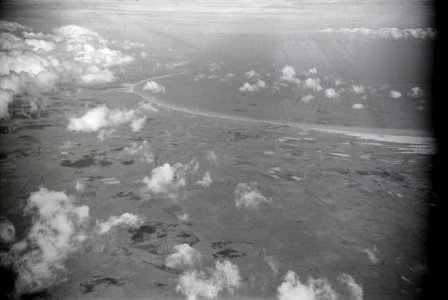 ETH-BIB-Wolken-Aufnahmen-Inlandflüge-LBS MH05-91-49