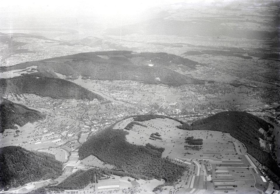 ETH-BIB-Wittnau, Altenberg, Tiersteinberg v. S. S. O. aus 1000 m-Inlandflüge-LBS MH01-004780