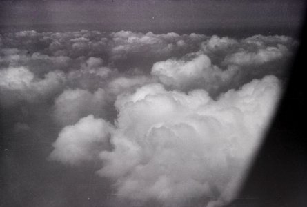 ETH-BIB-Wolken-Aufnahmen-Inlandflüge-LBS MH05-91-28