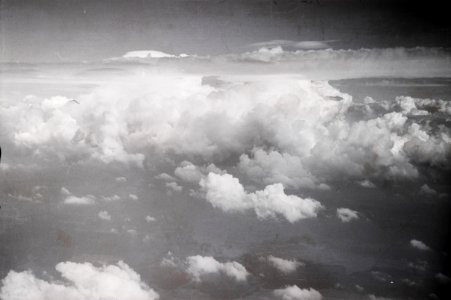 ETH-BIB-Wolken-Aufnahmen-Inlandflüge-LBS MH05-90-11