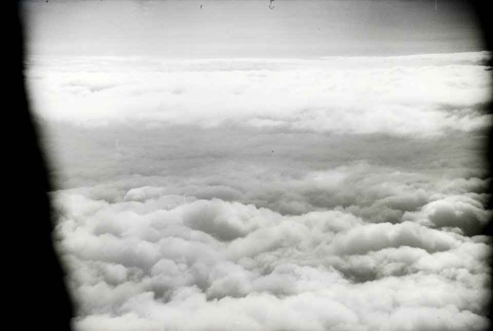 ETH-BIB-Wolken-Aufnahmen-Inlandflüge-LBS MH05-90-40