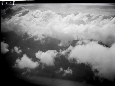 ETH-BIB-Wolkenmeer-Inlandflüge-LBS MH01-007347