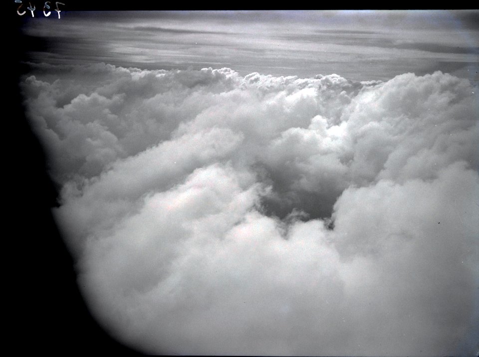 ETH-BIB-Wolkenmeer-Inlandflüge-LBS MH01-007345