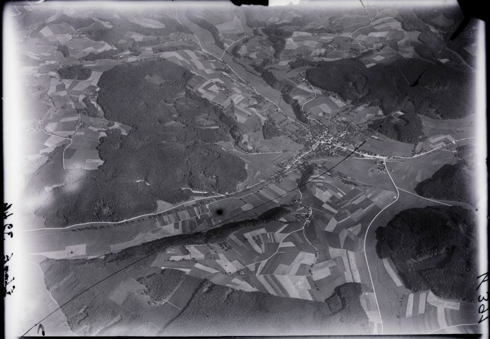 ETH-BIB-Wynigen v. N. W. aus 3000 m-Inlandflüge-LBS MH01-003246