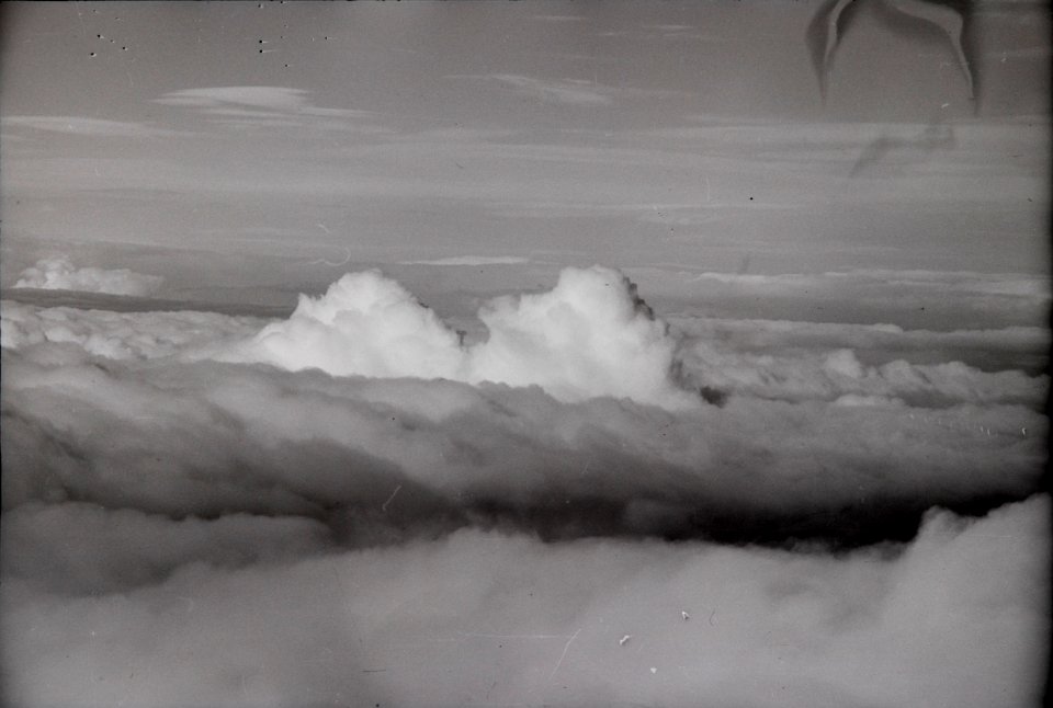 ETH-BIB-Wolken-Aufnahmen-Inlandflüge-LBS MH05-91-11