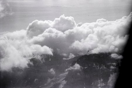 ETH-BIB-Wolken-Aufnahmen-Inlandflüge-LBS MH05-91-15