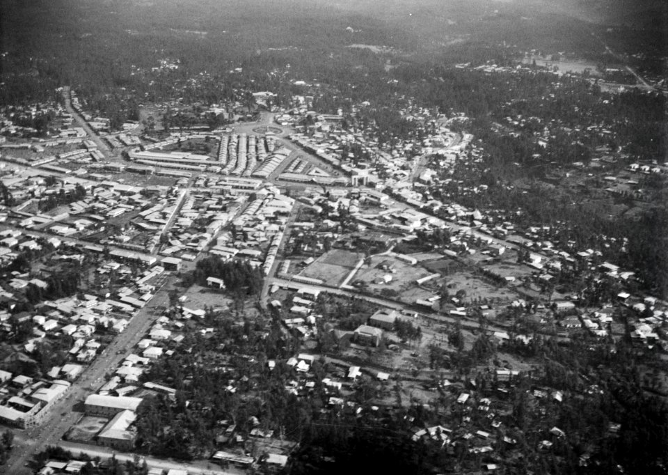 ETH-BIB-Zentrum von Addis Abeba aus der Luft-Abessinienflug 1934-LBS MH02-22-0225
