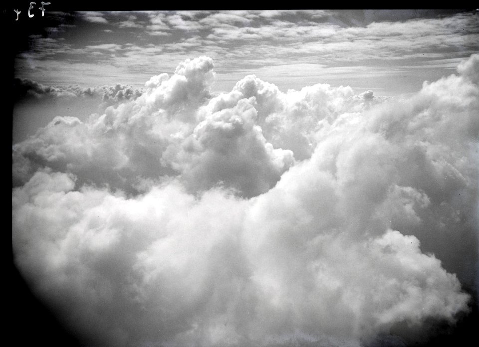 ETH-BIB-Wolkenmeer-Inlandflüge-LBS MH01-007348