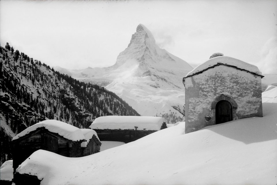 ETH-BIB-Zermatt, Matterhorn, Standaufnahme-Inlandflüge-LBS MH05-85-03