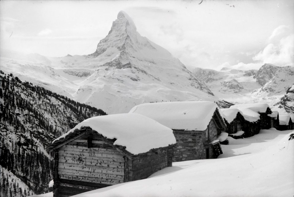 ETH-BIB-Zermatt, Matterhorn, Standaufnahme-Inlandflüge-LBS MH05-85-07