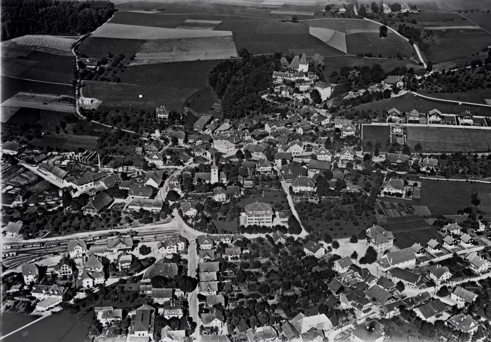 ETH-BIB-Worb aus 300 m-Inlandflüge-LBS MH01-004286