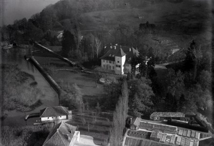 ETH-BIB-Wädenswil, Schloss Au auf der Halbinsel Au, Westseite-Inlandflüge-LBS MH03-1090