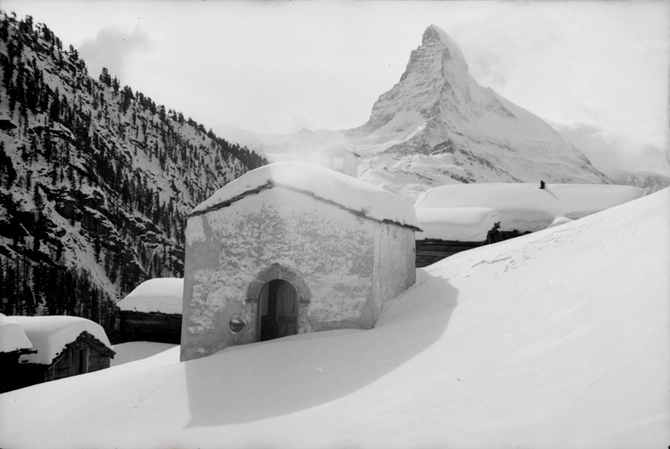 ETH-BIB-Zermatt, Matterhorn, Standaufnahme-Inlandflüge-LBS MH05-85-04