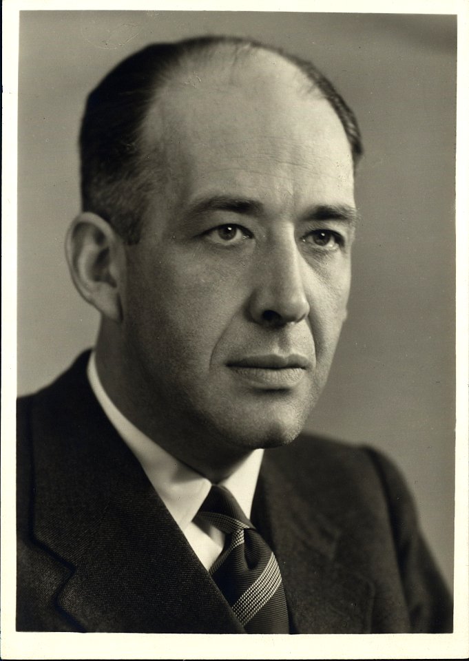 ETH-BIB-Zollikofer, Edzard (1906-1986)-Portr 00314