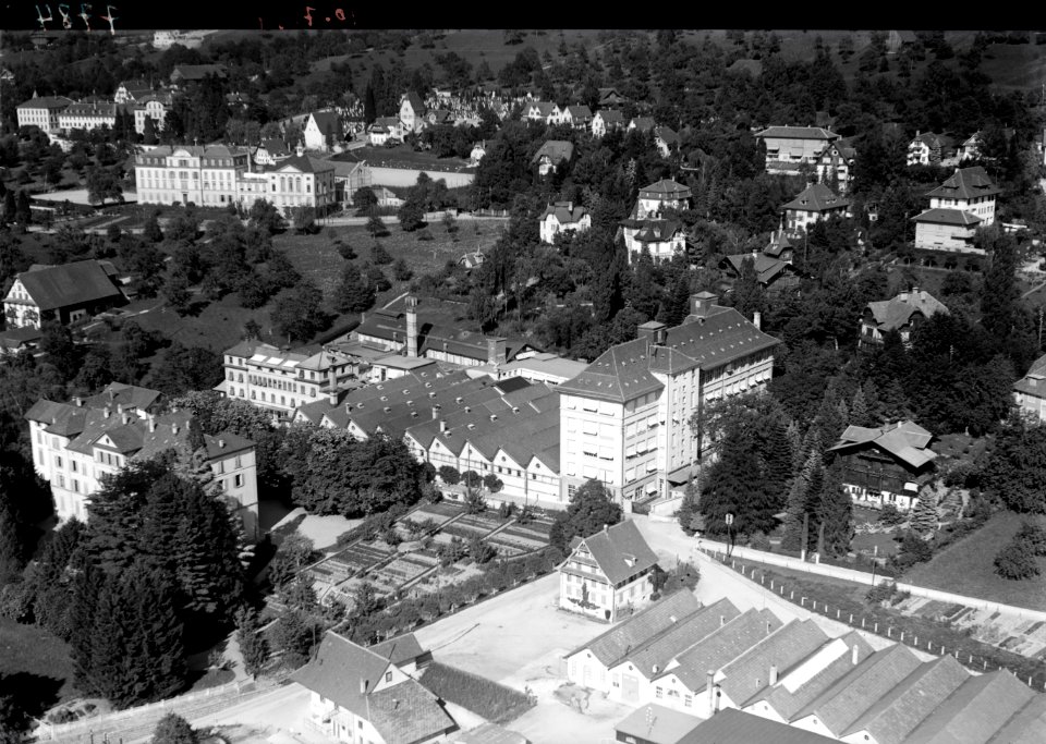 ETH-BIB-Zug, Landis + Gyr Fabrik aus 200 m-Inlandflüge-LBS MH01-007784