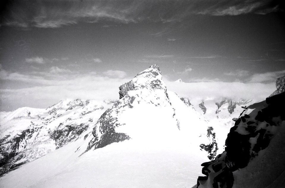 ETH-BIB-Zermatter - Breithorn, Mettelhorn, General Milch-Inlandflüge-LBS MH05-61-20