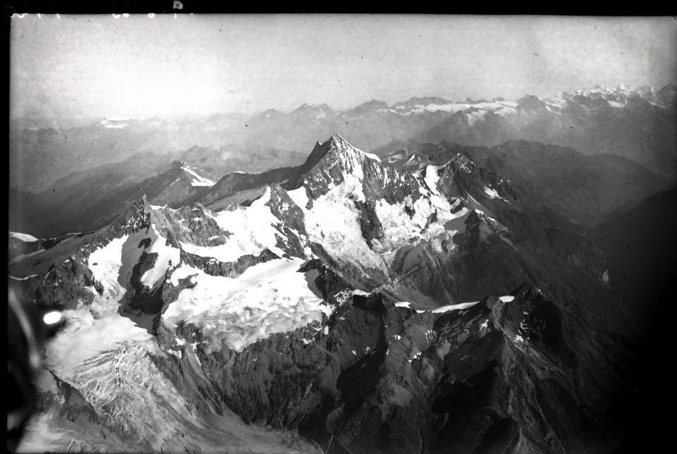 ETH-BIB-Zinalrothorn, Weisshorn v. S.-Inlandflüge-LBS MH01-007420
