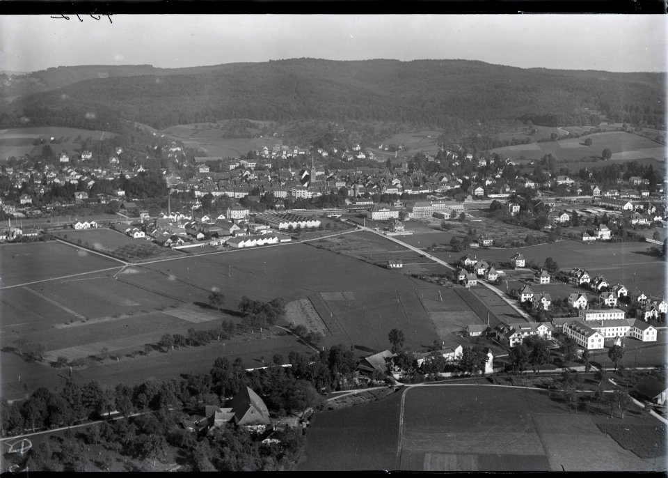 ETH-BIB-Zofingen aus 300 m-Inlandflüge-LBS MH01-004392