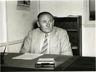 ETH-BIB-Zwicky, Fritz (1898-1974)-Portr 01030