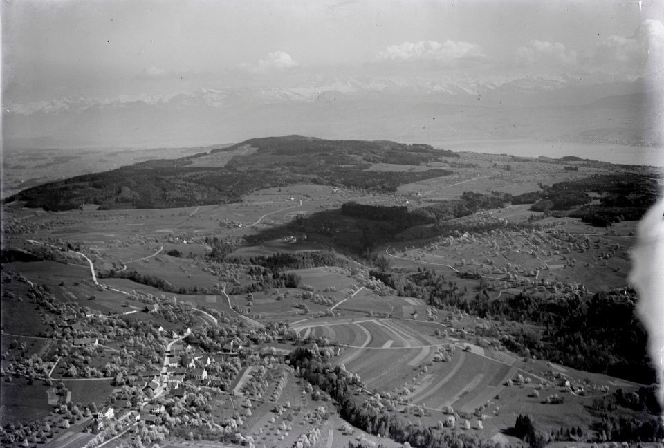 ETH-BIB-Zumikon, Forch, Pfannenstiel, Glarneralpen-Inlandflüge-LBS MH01-004112