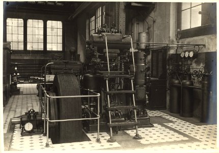 ETH-BIB-Zürich, ETH Zürich, Altes Maschinenlaboratorium, Maschinensaal,ETH Zürich, altes Maschinenlaboratorium-Ans 01191