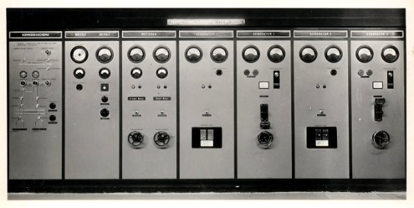ETH-BIB-Zürich, ETH Zürich, Altes Physikgebäude, Institut für Elektrotechnik, Schalttafel zur Maschinensteuerung im Hochspannungsraum-Ans 00596