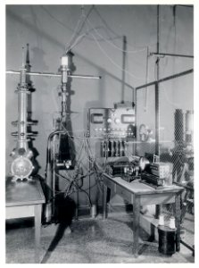 ETH-BIB-Zürich, ETH Zürich, Altes Physikgebäude, Kleiner Hochspannungsraum-Ans 00594