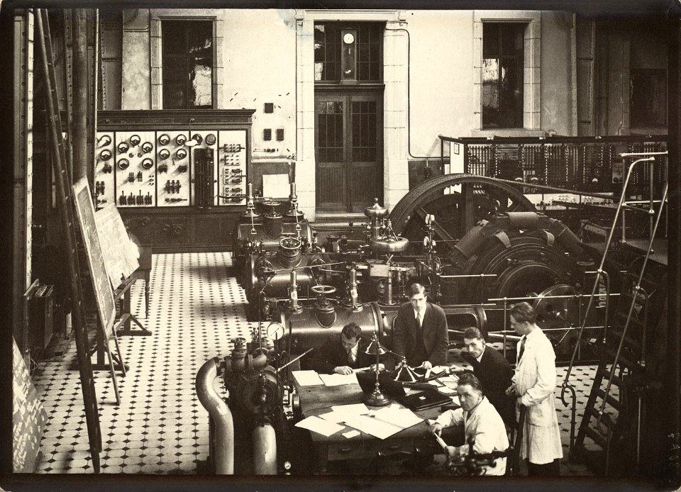 ETH-BIB-Zürich, ETH Zürich, Altes Maschinenlaboratorium, Maschinensaal, Ventildampfmaschine-Ans 00766