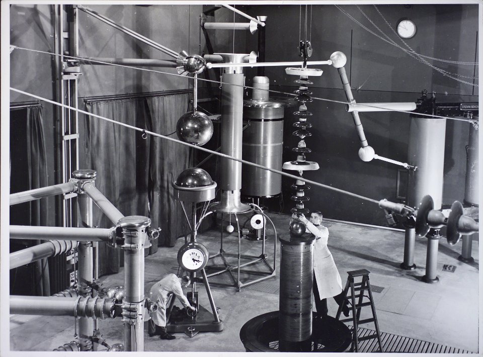 ETH-BIB-Zürich, ETH Zürich, Altes Physikgebäude, Institut für Elektrotechnik-Ans 05099