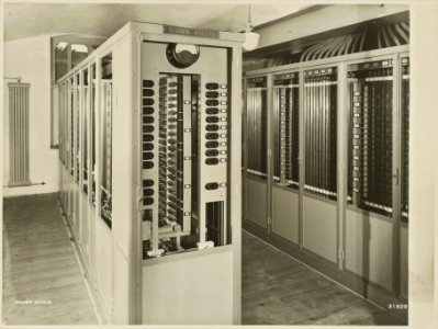 ETH-BIB-Zürich, ETH Zürich, Altes Physikgebäude, Kellerschaltraum-Ans 05436-014-AL-FL