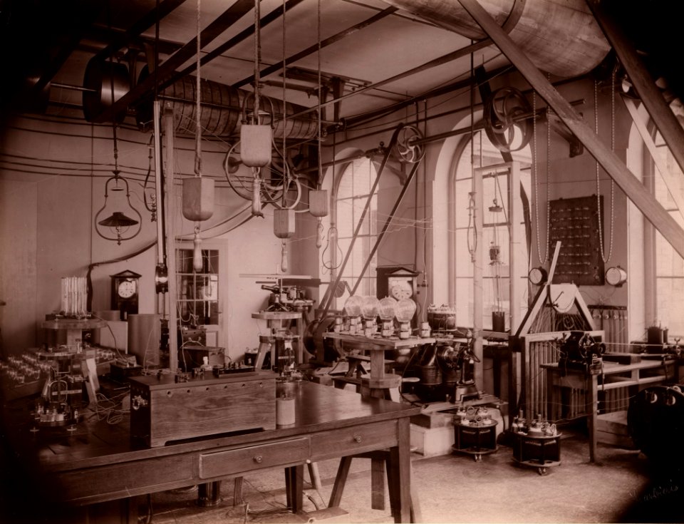 ETH-BIB-Zürich, ETH Zürich, Altes Physikgebäude, Maschinensaal-Ans 05437-006-AL-FL