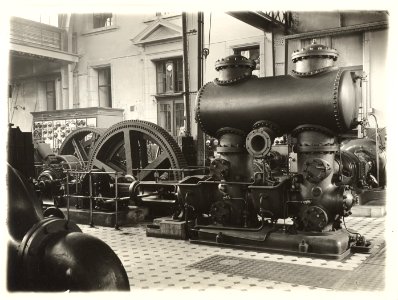 ETH-BIB-Zürich, ETH Zürich, Altes Maschinenlaboratorium, Maschinensaal, Hochdruckkolbenpumpe, Steuerungsmechanismus-Ans 01447