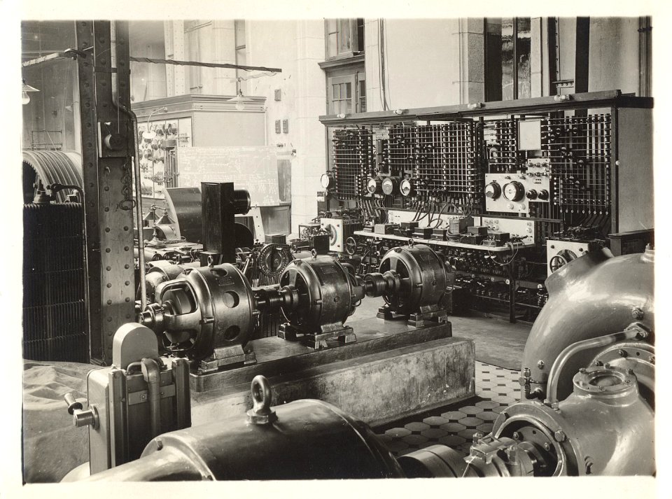 ETH-BIB-Zürich, ETH Zürich, Altes Maschinenlaboratorium, Maschinensaal, hydraulische Abteilung-Ans 01452