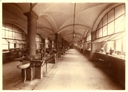 ETH-BIB-Zürich, ETH Zürich, Chemiegebäude (CAB), Destillationsraum No 18b-Ans 01040