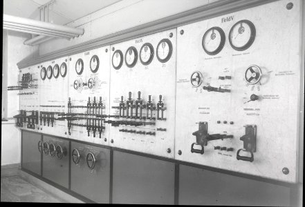 ETH-BIB-Zürich, ETH Zürich, Altes Physikgebäude, Eichraum des Institutes für Elektrotechnik (PH 14a)-Dia 260-009