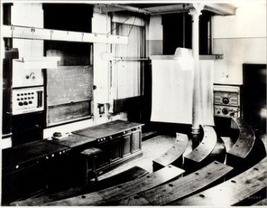 ETH-BIB-Zürich, ETH Zürich, Altes Physikgebäude, Grosser Hörsaal (PH 6c)-Ans 00291