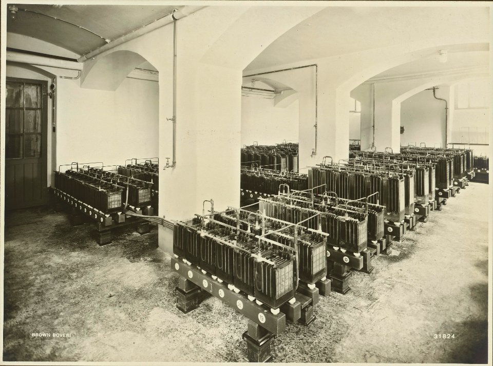 ETH-BIB-Zürich, ETH Zürich, Altes Physikgebäude, Neuer Akkumulatorenraum-Ans 05436-017-AL-FL