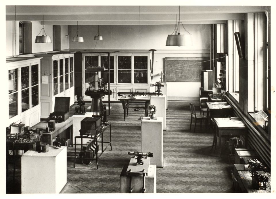 ETH-BIB-Zürich, ETH Zürich, Hauptgebäude (HG), Institut für Geodäsie und Photogrammetrie, Geodätische Sammlung-Ans 02623