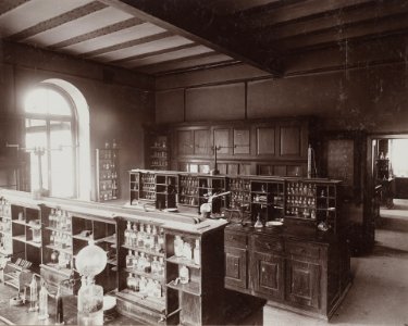 ETH-BIB-Zürich, ETH Zürich, Land- und Forstwirtschaftliches Institut, LF-Gebäude, Agrikulturchemisches Labor-Ans 00379-A