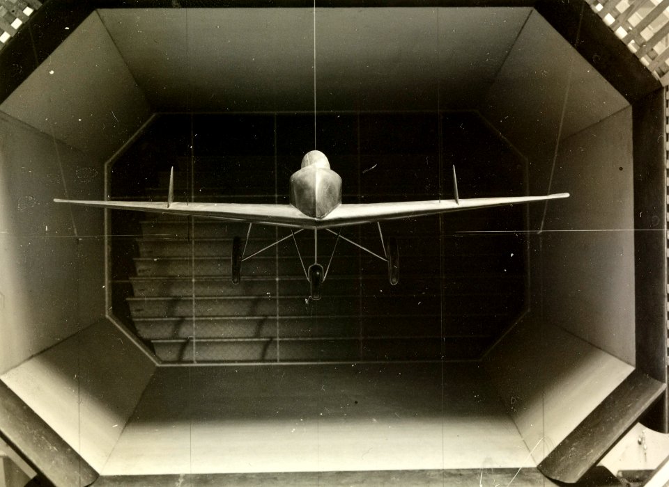 ETH-BIB-Zürich, ETH Zürich, Maschinenlaboratorium (ML), Institut für Aerodynamik, Windkanaluntersuchung am Modell C 35-Ans 06436-02