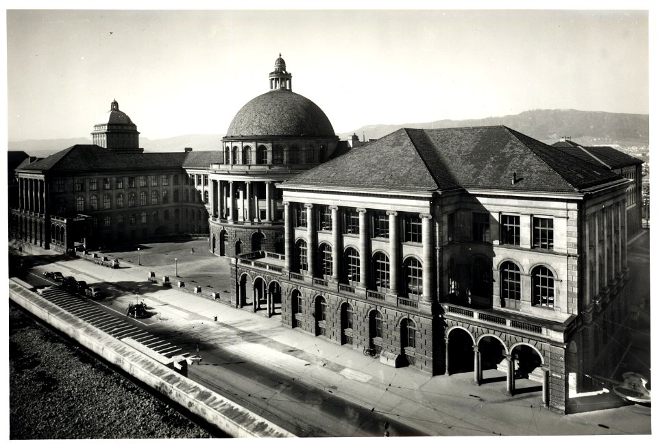 ETH-BIB-Zürich, ETH Zürich, Hauptgebäude (HG), Fassade Ost-Ans 00025