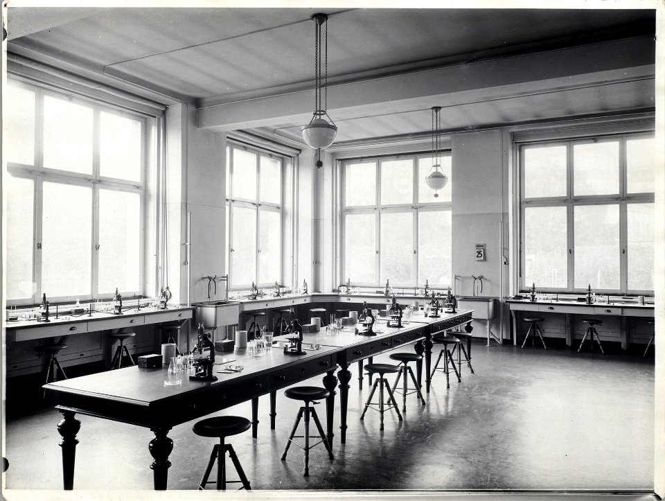 ETH-BIB-Zürich, ETH Zürich, Land- und Forstwirtschaftliches Institut, Westbau (LFW), Landwirtschaftlich-bakteriologisches Institut, Düggeli-Labor-Ans 00495
