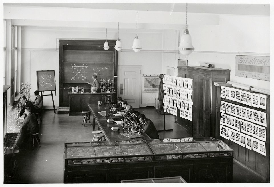 ETH-BIB-Zürich, ETH Zürich, Naturwissenschaftliches Gebäude, Ostbau-Ans 00564