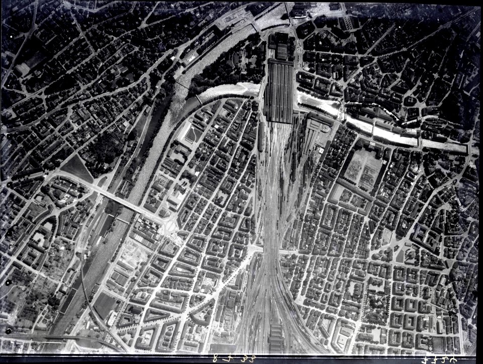 ETH-BIB-Zürich, Hauptbahnhof, Aussersihl, Industriequartier-Inlandflüge-LBS MH01-007724